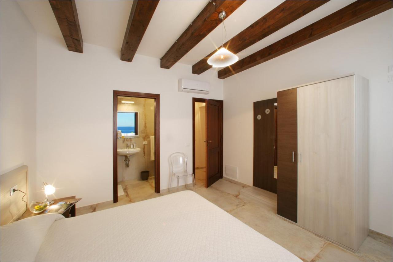 Villa Antonia - Vasca Idromassaggio Terrazza Vista Mare San Vito Lo Capo Eksteriør bilde