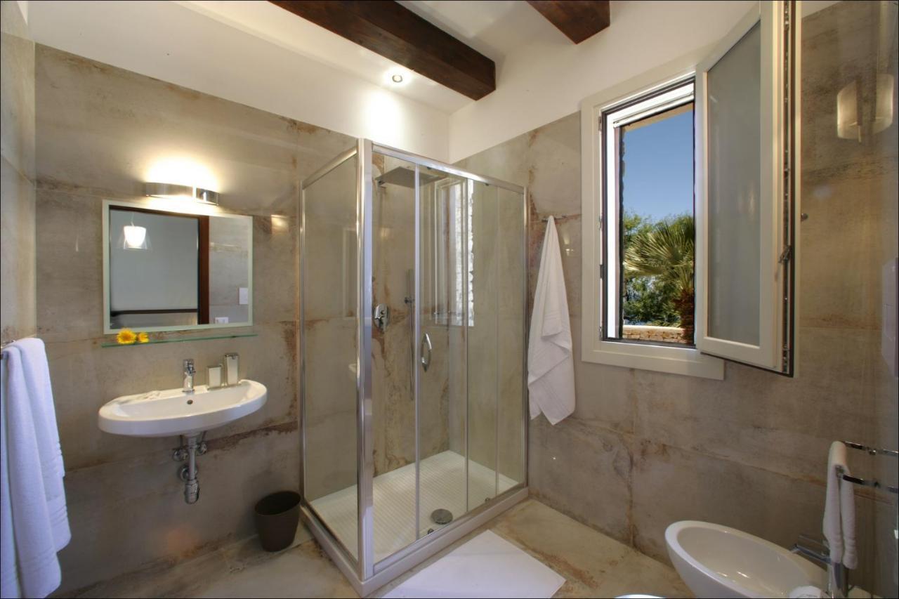 Villa Antonia - Vasca Idromassaggio Terrazza Vista Mare San Vito Lo Capo Eksteriør bilde