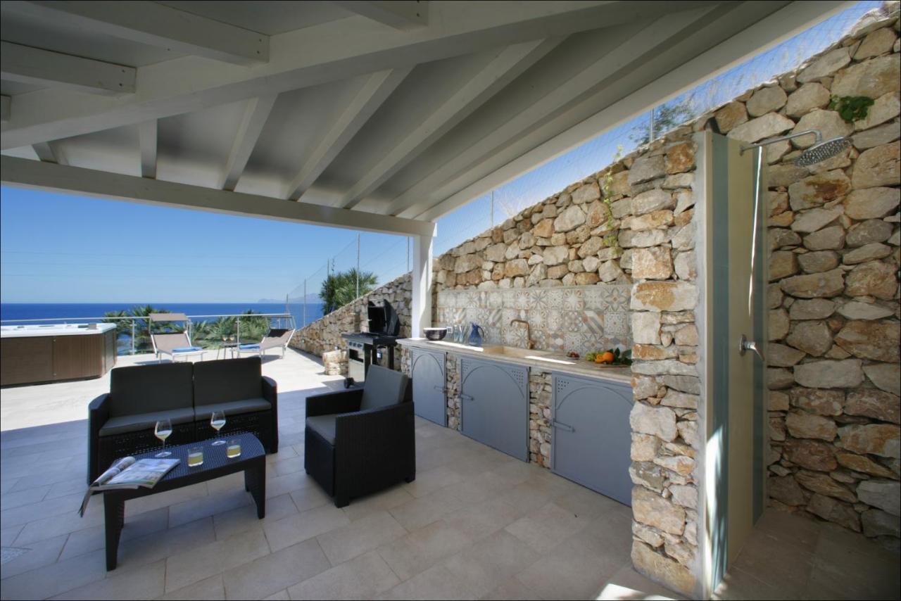Villa Antonia - Vasca Idromassaggio Terrazza Vista Mare San Vito Lo Capo Eksteriør bilde