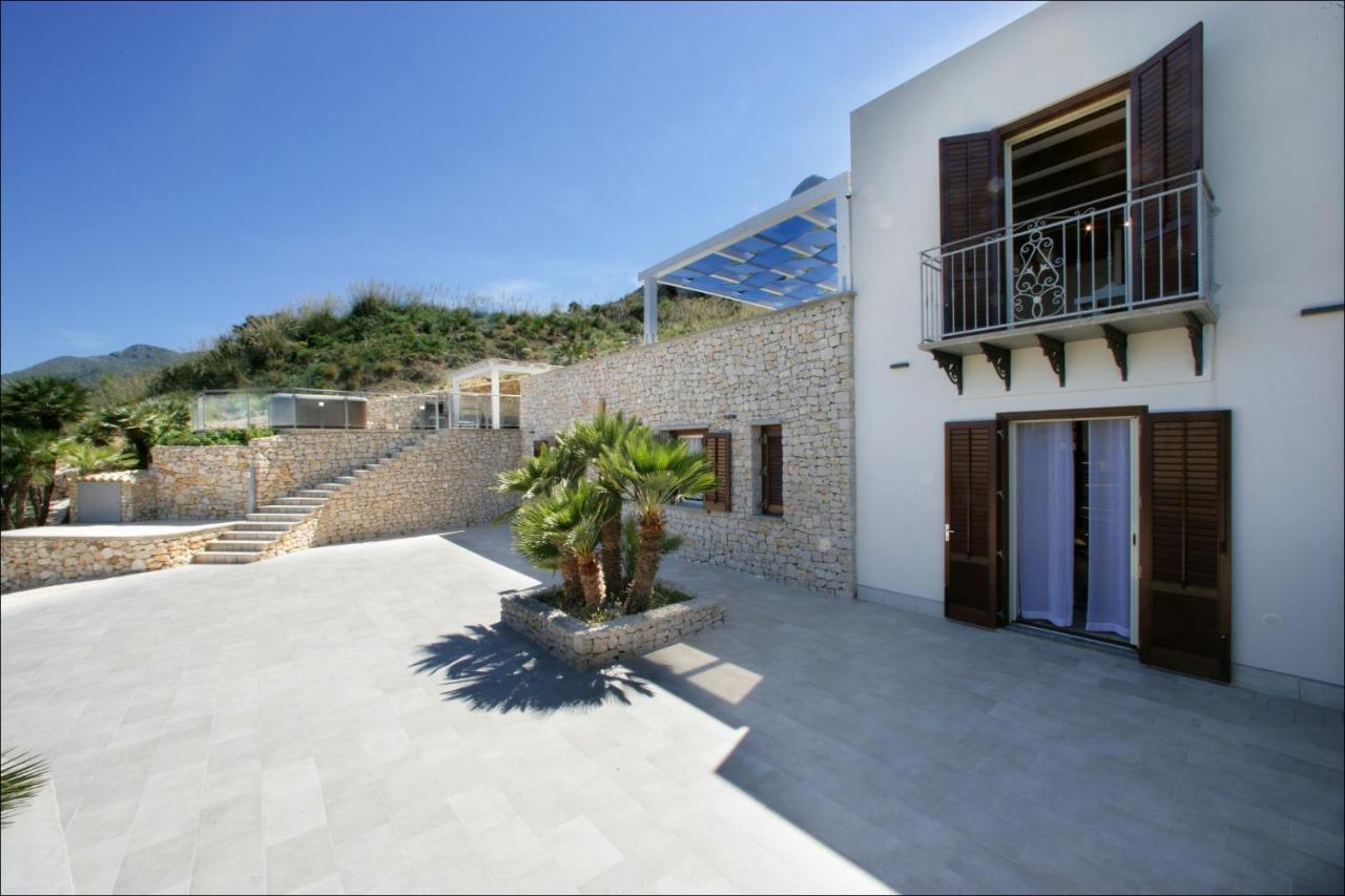 Villa Antonia - Vasca Idromassaggio Terrazza Vista Mare San Vito Lo Capo Eksteriør bilde